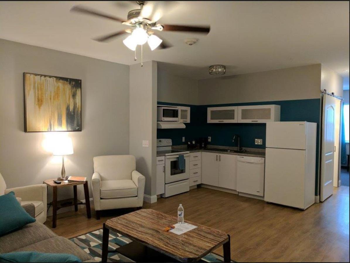 The Acorn Suites 梅宾 外观 照片